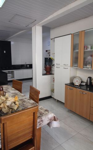 Casa à venda com 290m², 3 quartos e 1 vagaCozinha