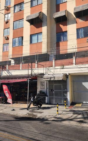 Apartamento para alugar com 76m², 3 quartos e sem vaga Apartamento para alugar com 76m², 3 quartos e sem vagaFachada