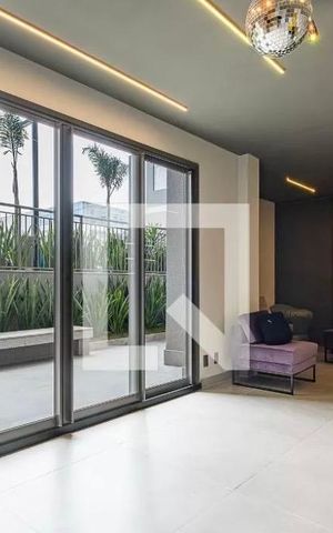 Apartamento para alugar com 25m², 1 quarto e sem vaga