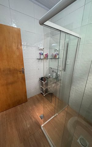 Casa à venda com 144m², 3 quartos e 3 vagas Casa à venda com 144m², 3 quartos e 3 vagasBanheiro
