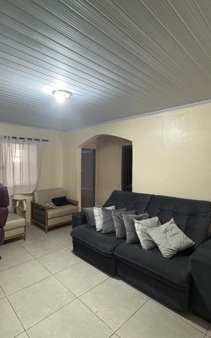 Casa à venda com 144m², 3 quartos e 3 vagas Casa à venda com 144m², 3 quartos e 3 vagasSala