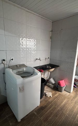 Casa à venda com 144m², 3 quartos e 3 vagas Casa à venda com 144m², 3 quartos e 3 vagasÁrea de Serviço