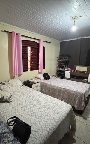 Casa à venda com 144m², 3 quartos e 3 vagas Casa à venda com 144m², 3 quartos e 3 vagasQuarto 2