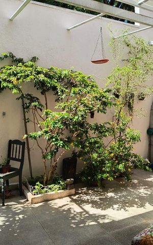 Apartamento à venda com 85m², 2 quartos e 1 vagaÁrea externa