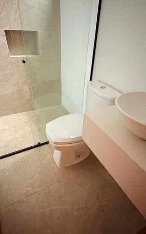 Studio para alugar com 29m², 1 quarto e sem vaga Studio para alugar com 29m², 1 quarto e sem vagaBanheiro