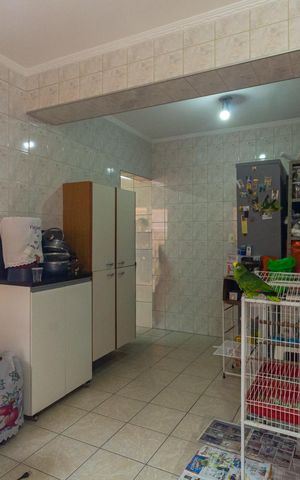 Casa à venda com 138m², 3 quartos e 2 vagas