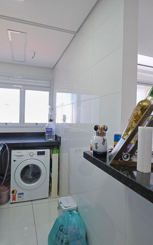 Apartamento à venda com 51m², 2 quartos e 1 vagaCozinha e Área de Serviço