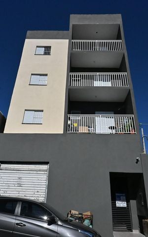 Casa para alugar com 50m², 2 quartos e sem vagaFachada
