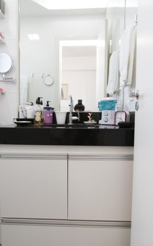 Apartamento à venda com 80m², 3 quartos e 2 vagasBanheiro da Suíte