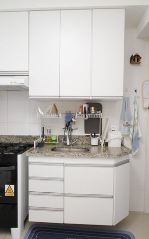Apartamento à venda com 80m², 3 quartos e 2 vagasCozinha
