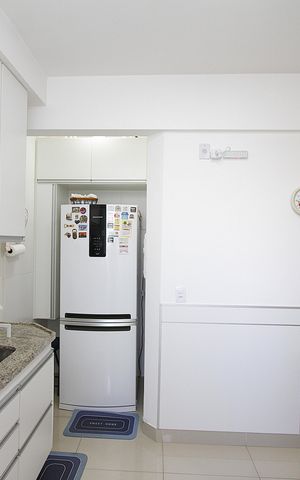 Apartamento à venda com 80m², 3 quartos e 2 vagasCozinha