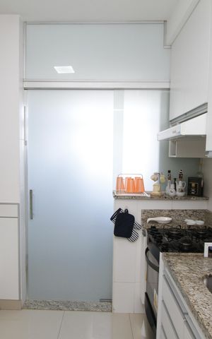 Apartamento à venda com 80m², 3 quartos e 2 vagasCozinha