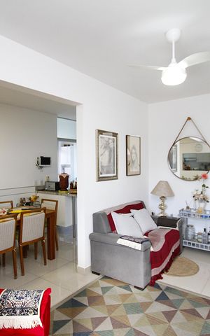 Apartamento à venda com 80m², 3 quartos e 2 vagasSala