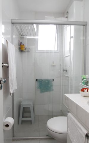 Apartamento à venda com 80m², 3 quartos e 2 vagasBanheiro Social