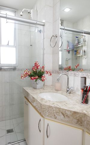 Apartamento à venda com 96m², 3 quartos e 3 vagasBanheiro da Suíte