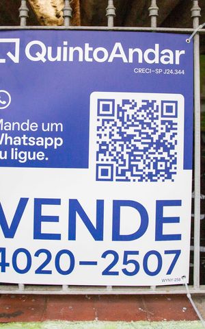 Casa à venda com 275m², 3 quartos e 2 vagasPlaquinha