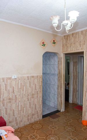 Casa à venda com 275m², 3 quartos e 2 vagasSala