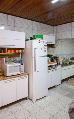 Casa à venda com 275m², 3 quartos e 2 vagasCozinha