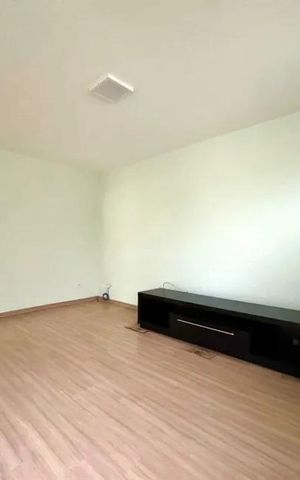 Casa para alugar com 198m², 3 quartos e 4 vagasSala