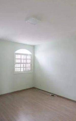 Casa para alugar com 198m², 3 quartos e 4 vagasSala
