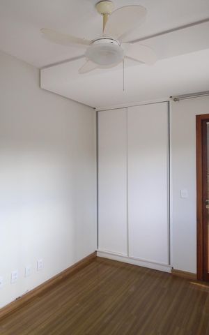 Apartamento à venda com 101m², 3 quartos e 2 vagasQuarto 2