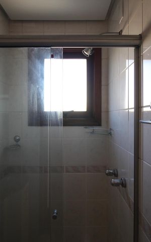 Apartamento à venda com 101m², 3 quartos e 2 vagasBanheiro