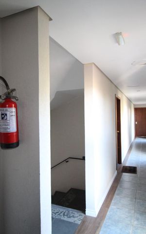 Apartamento à venda com 101m², 3 quartos e 2 vagasCorredor