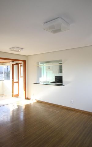 Apartamento à venda com 101m², 3 quartos e 2 vagasSala
