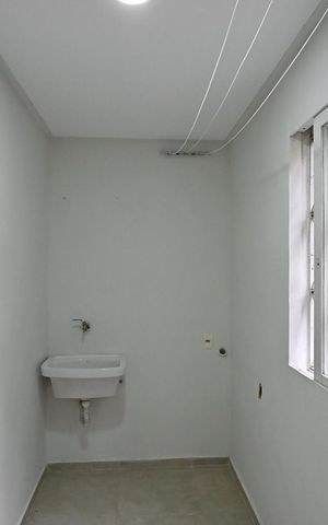 Casa para alugar com 44m², 2 quartos e sem vagaÁrea de Serviço 