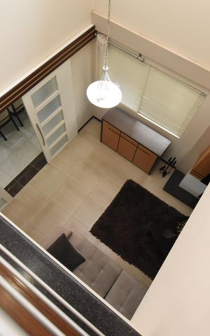Casa de condomínio à venda com 346m², 4 quartos e 4 vagasCorredor