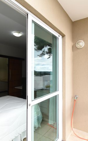 Casa de condomínio à venda com 346m², 4 quartos e 4 vagasSacada da Demi-Suíte 1