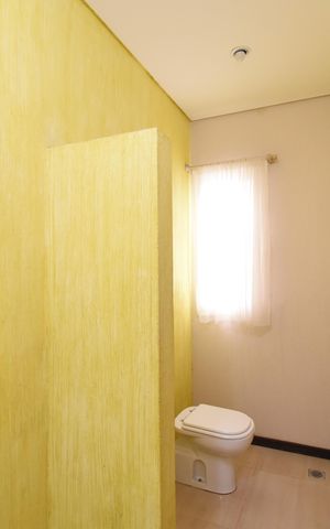 Casa de condomínio à venda com 346m², 4 quartos e 4 vagasLavabo 