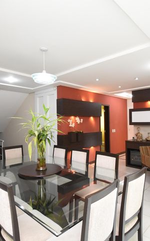 Casa de condomínio à venda com 346m², 4 quartos e 4 vagasSala de Jantar