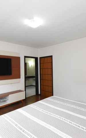 Casa de condomínio à venda com 346m², 4 quartos e 4 vagasSuíte 3