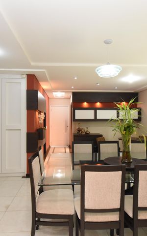 Casa de condomínio à venda com 346m², 4 quartos e 4 vagasSala de Jantar