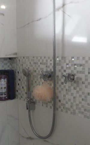 Casa de condomínio para alugar com 400m², 3 quartos e 2 vagasBanheiro Social