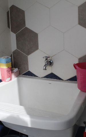 Casa de condomínio para alugar com 400m², 3 quartos e 2 vagasÁrea de Serviço