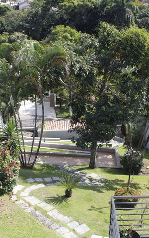 Casa de condomínio para alugar com 400m², 3 quartos e 2 vagasEntrada