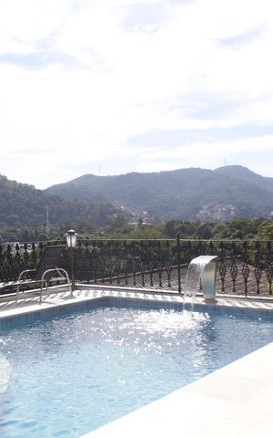 Casa de condomínio para alugar com 400m², 3 quartos e 2 vagasPiscina