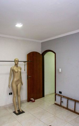 Casa à venda com 130m², 4 quartos e 2 vagasQuarto 2