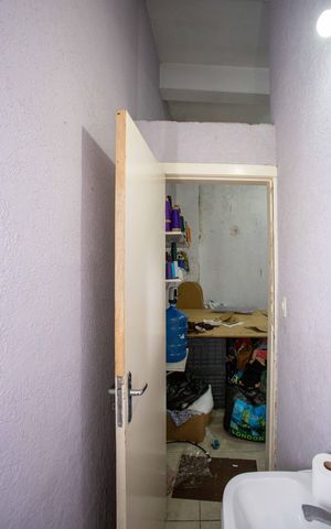Casa à venda com 130m², 4 quartos e 2 vagasLavabo
