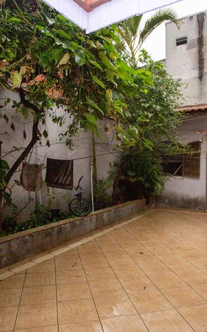 Casa à venda com 130m², 4 quartos e 2 vagasQuintal