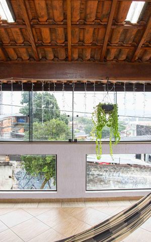 Casa à venda com 130m², 4 quartos e 2 vagasVaranda da Sala