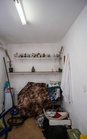 Casa à venda com 130m², 4 quartos e 2 vagasQuarto de Serviço
