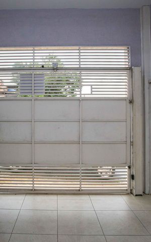 Casa à venda com 130m², 4 quartos e 2 vagasGaragem