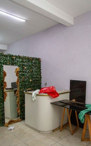 Casa à venda com 130m², 4 quartos e 2 vagasGaragem