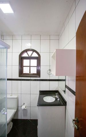 Casa à venda com 130m², 4 quartos e 2 vagasBanheiro Social 2