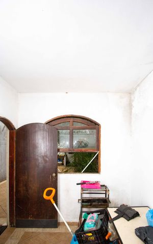 Casa à venda com 130m², 4 quartos e 2 vagasQuarto de Serviço