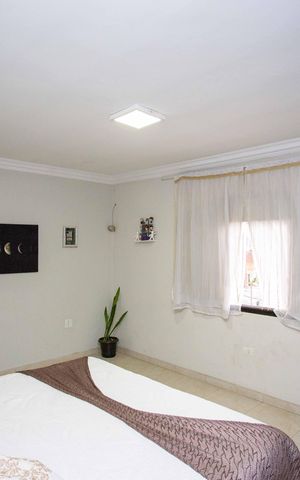 Casa à venda com 130m², 4 quartos e 2 vagasQuarto Suíte