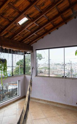 Casa à venda com 130m², 4 quartos e 2 vagasVaranda da Sala